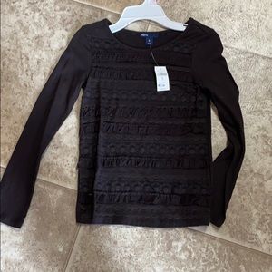 Gap Chocolate brown shirt.  NWT. Size m (8)
